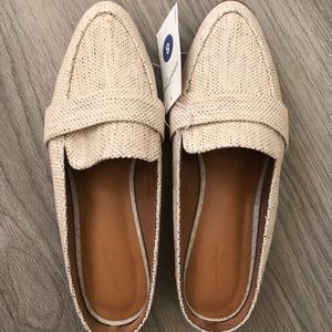 NWB Cream Mule Loafers